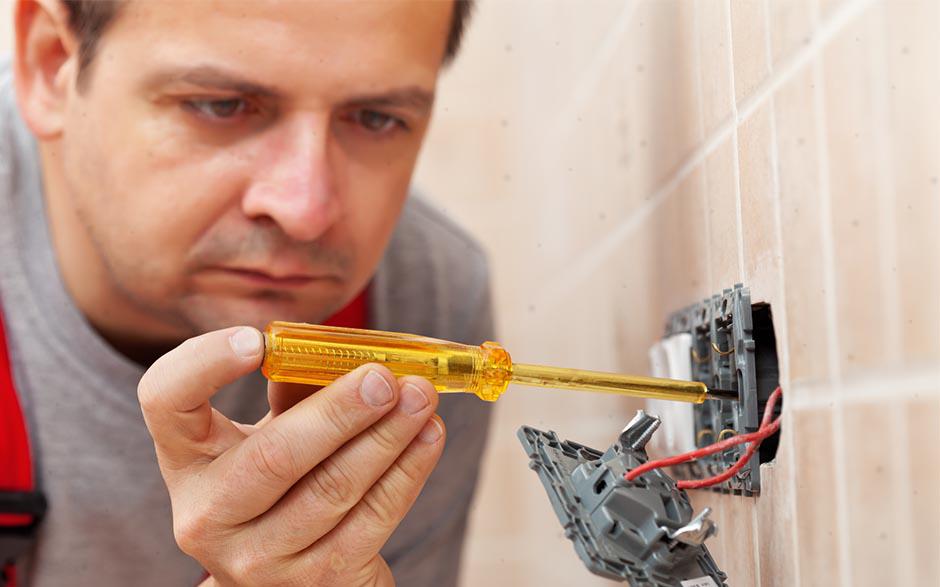 monteur électricien Ézanville